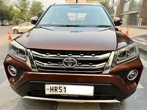 2022 High Grade MT — ₹6.99L on CarWale
