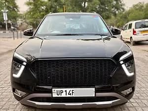 2024 SX Petrol 1.5L Manual — ₹13.7L on CarWale