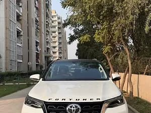 2025 Toyota Fortuner Leader Edition 2Wd Turbo Leader Edition — used car price guide