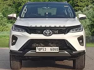 2025 Toyota Fortuner Legender — used car price guide