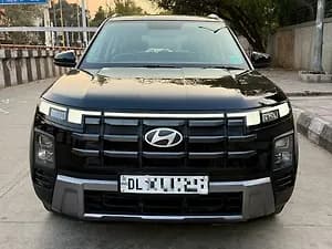 2025 E Diesel 1.5L Turbo Manual — ₹13.8L on CarWale