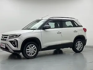 2022 Mid Grade MT — ₹7.06L on CarWale