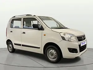 2017 LXI — ₹2.29L on CarWale
