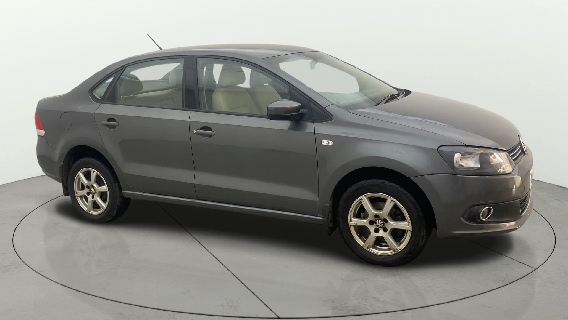 2014 HIGHLINE PETROL AT — ₹3.88L on Cars24