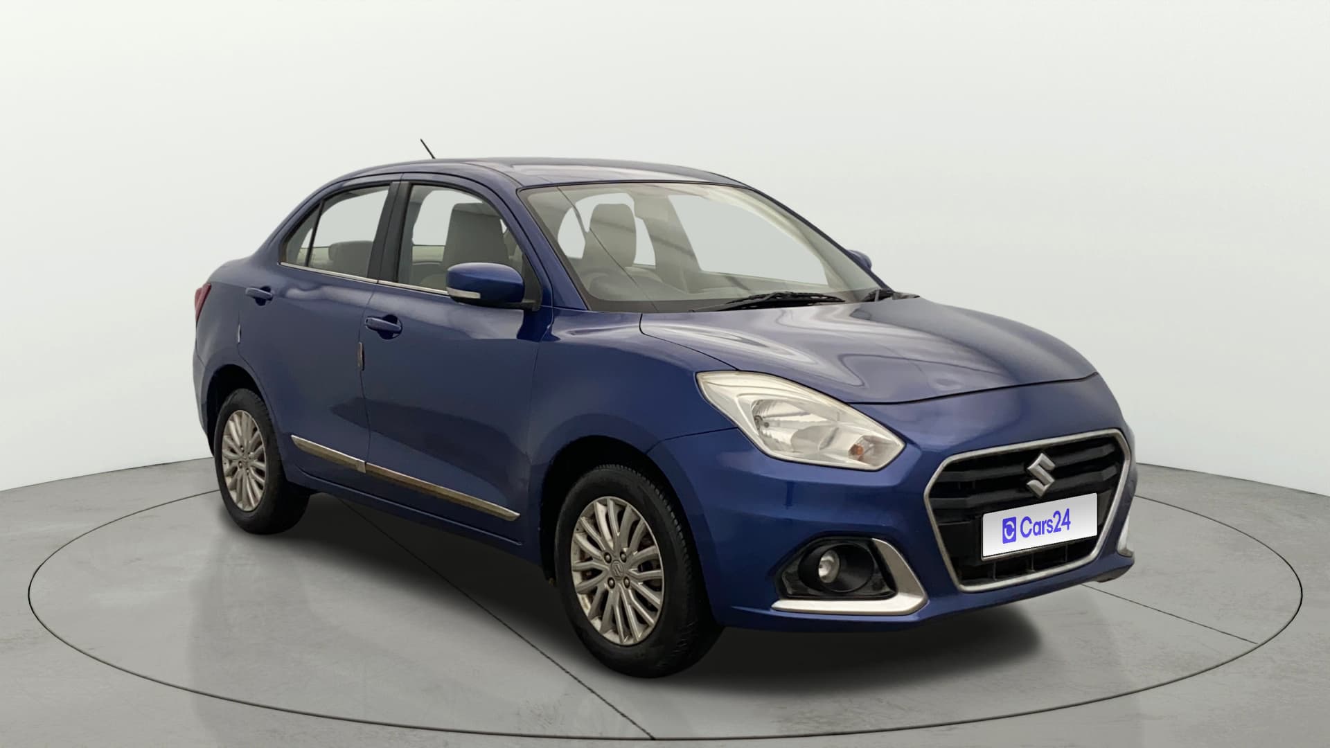 2021 ZXI — ₹4.70L on Cars24