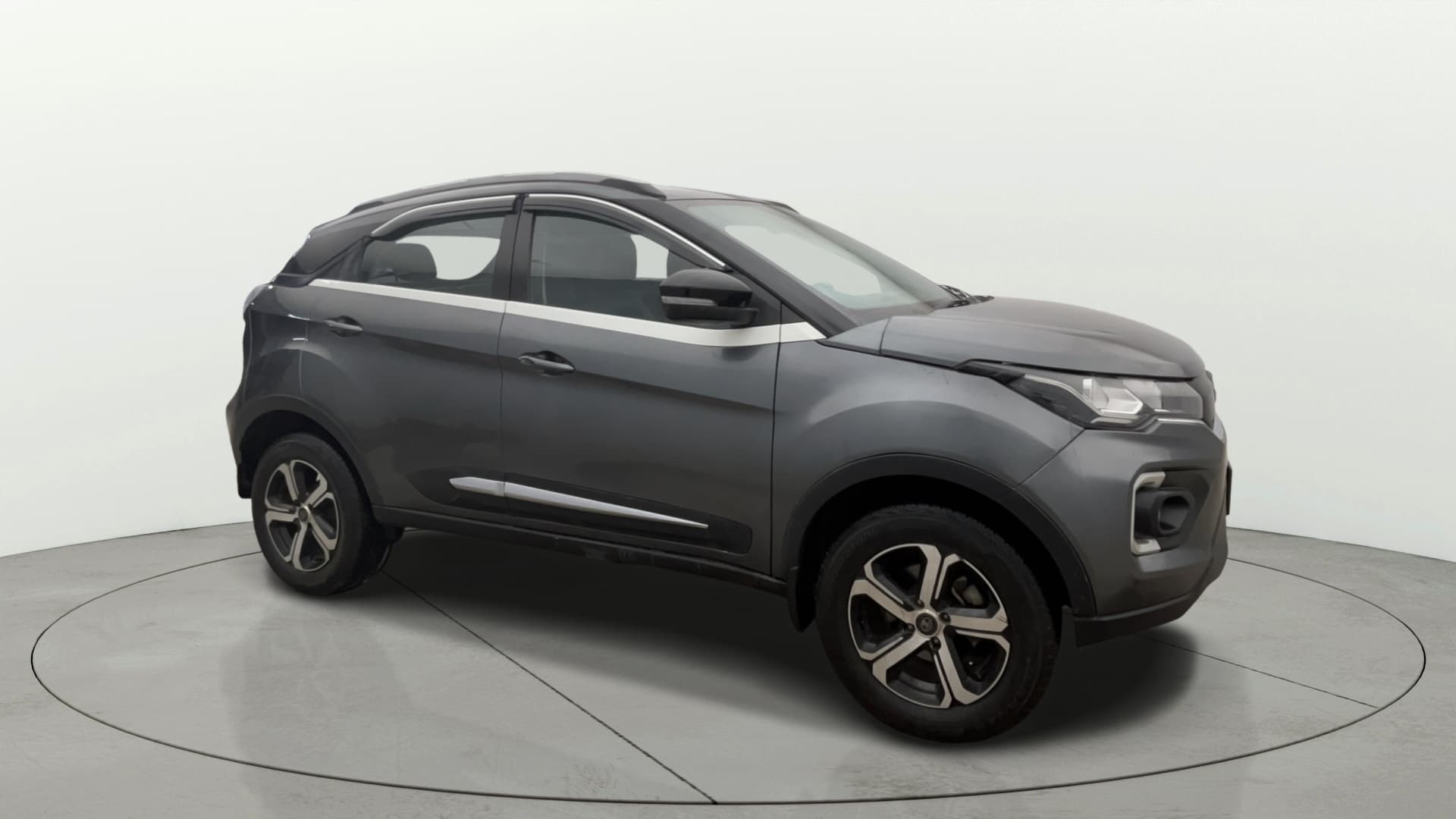 2021 XZ PLUS PETROL — ₹6.26L on Cars24