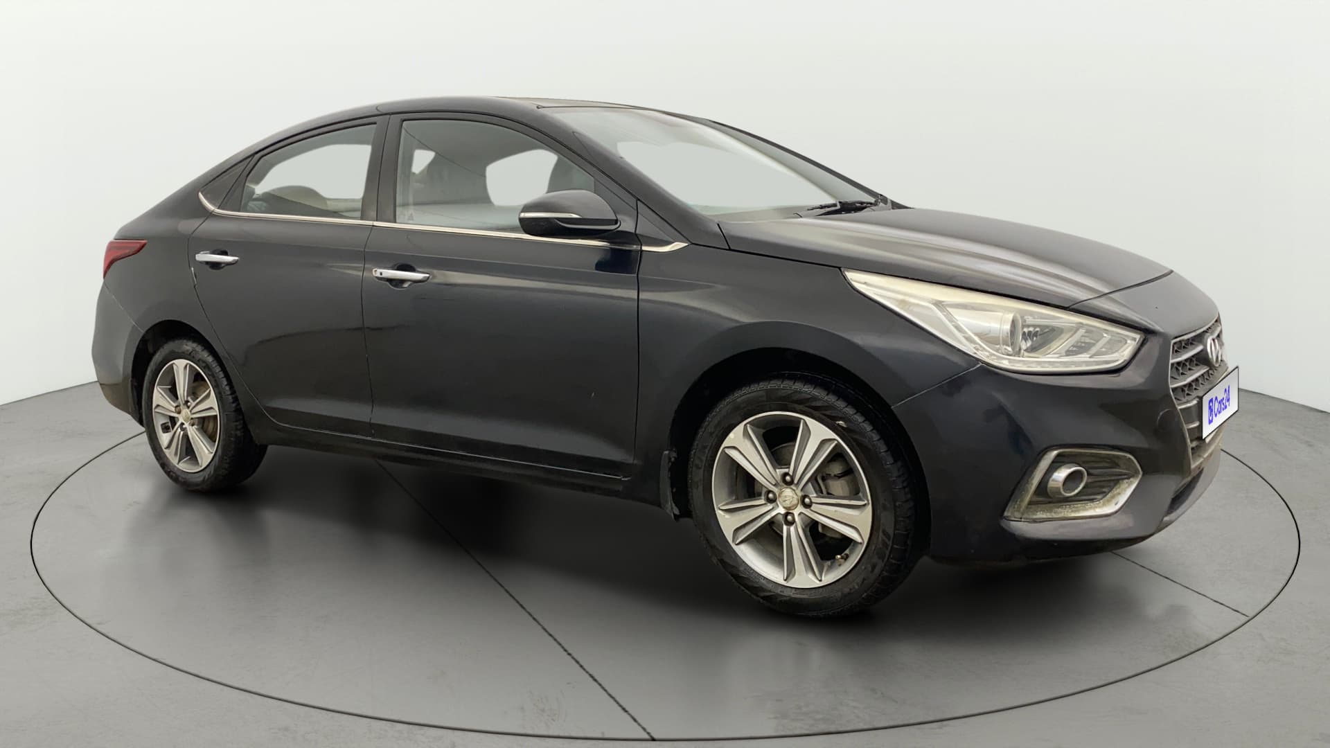 2018 1.6 VTVT SX (O) AT — ₹7.26L on Cars24