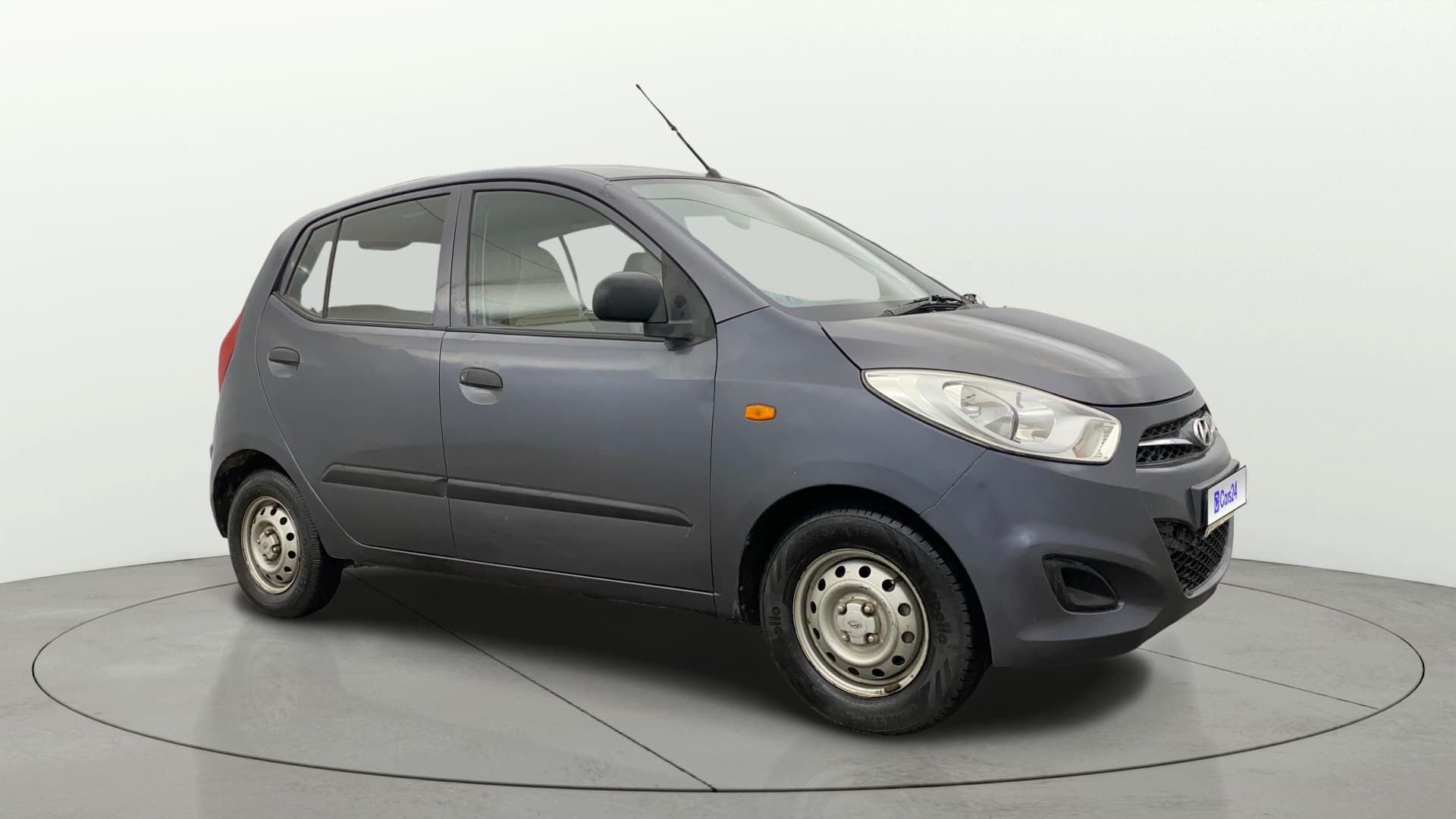 2014 MAGNA 1.1 — ₹1.88L on Cars24