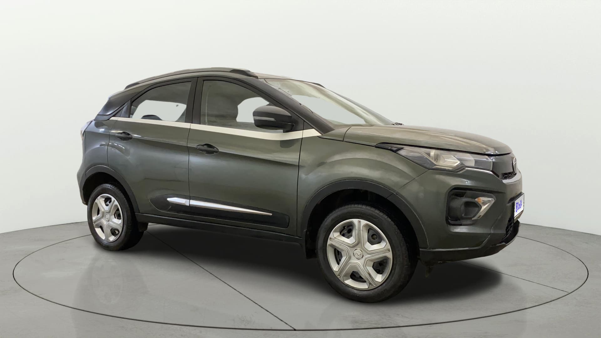 2022 XM SUNROOF PETROL — ₹5.47L on Cars24
