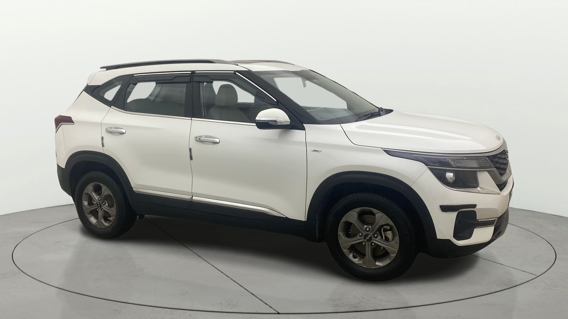 2022 HTK PLUS 1.5 IMT — ₹10.5L on Cars24