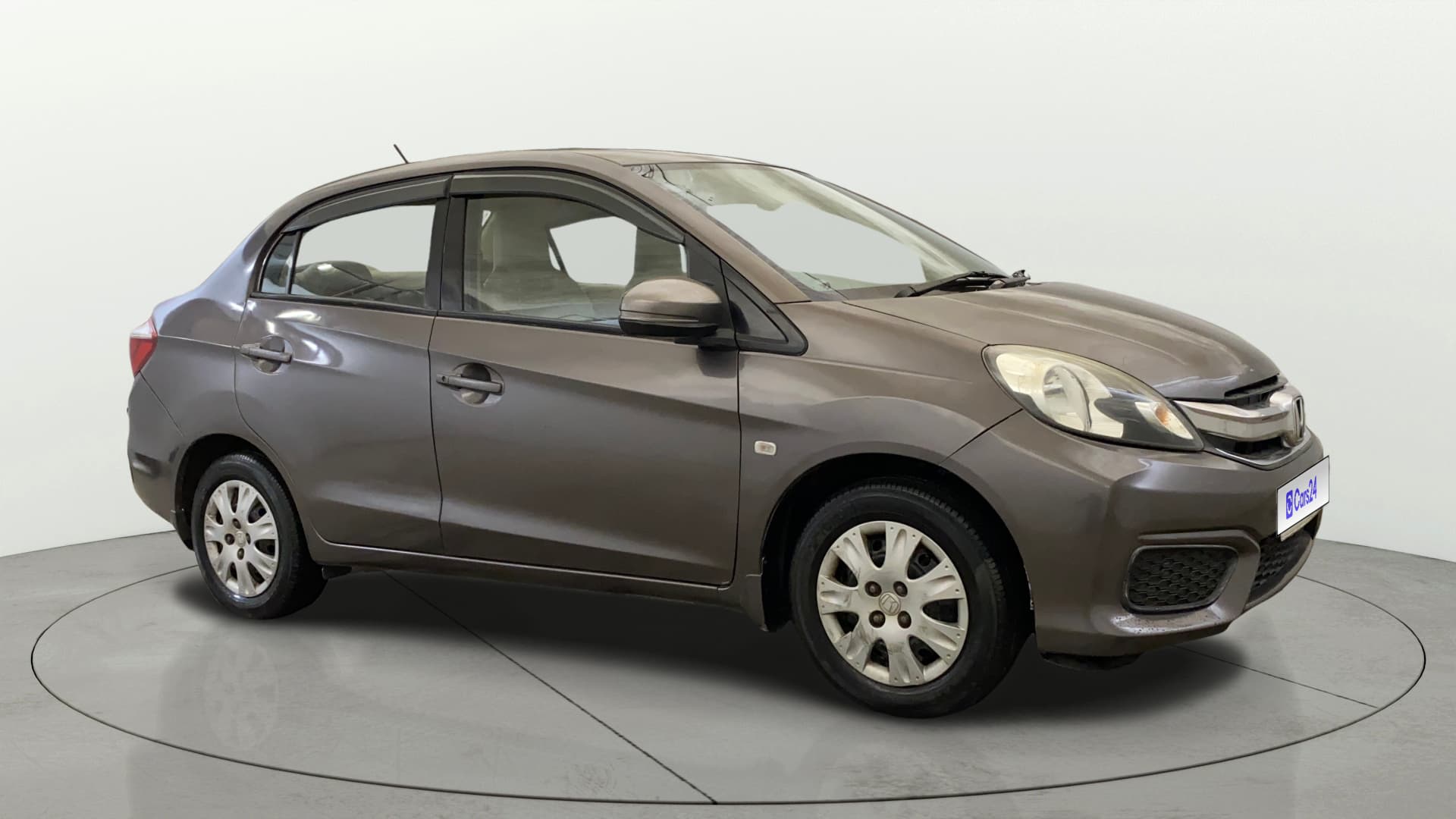 2016 Honda Amaze — used car price guide