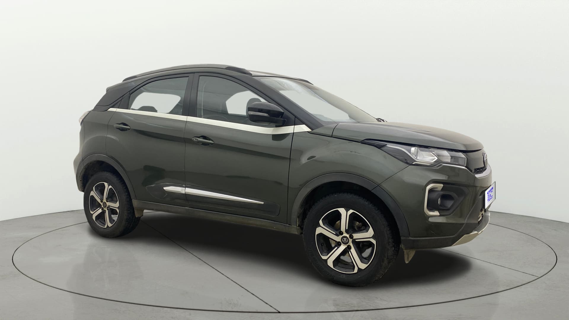 2022 XZ PLUS PETROL — ₹7.31L on Cars24