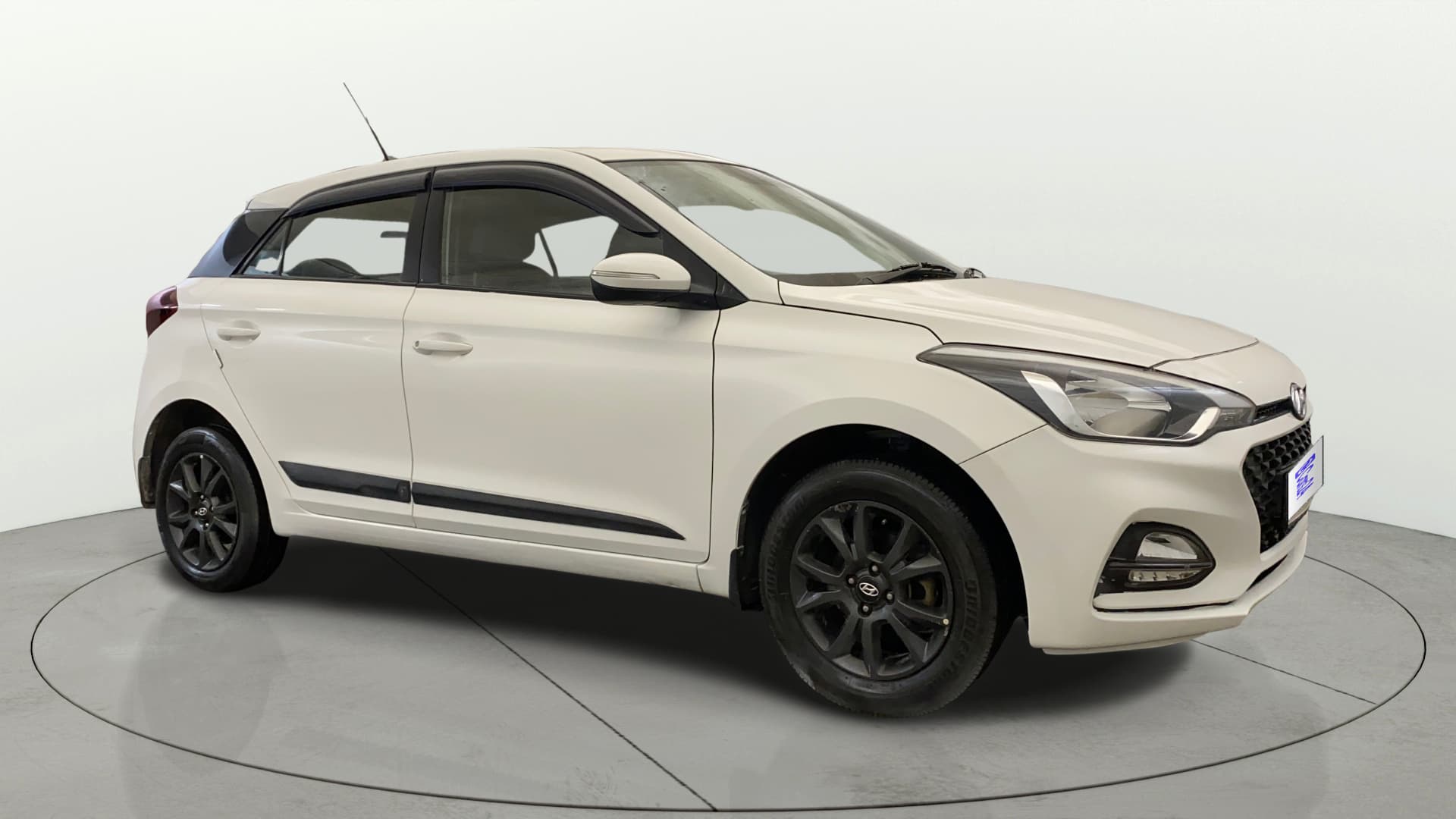 2018 ASTA 1.2 — ₹4.00L on Cars24