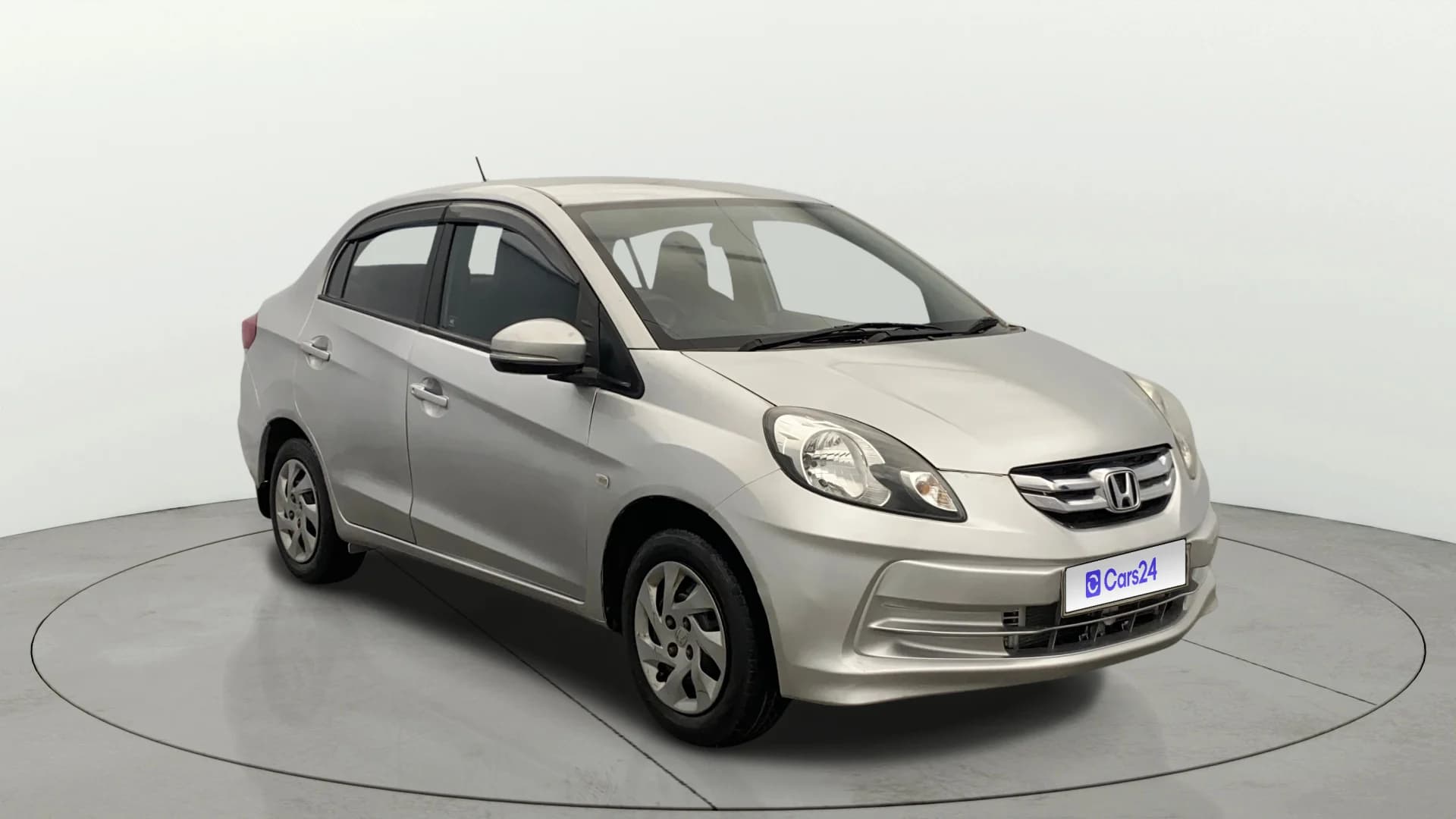 2015 1.5L I-DTEC S — ₹2.71L on Cars24