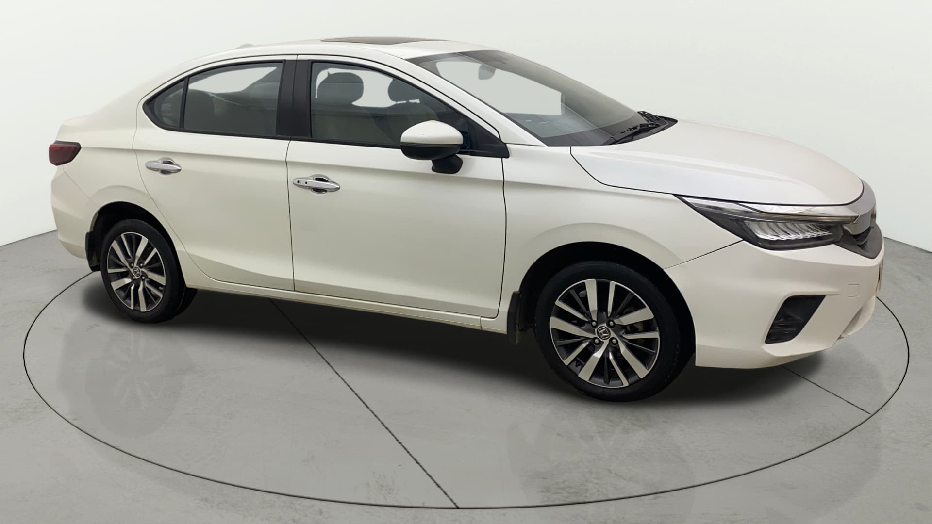 2021 1.5L I-VTEC ZX CVT — ₹8.82L on Cars24