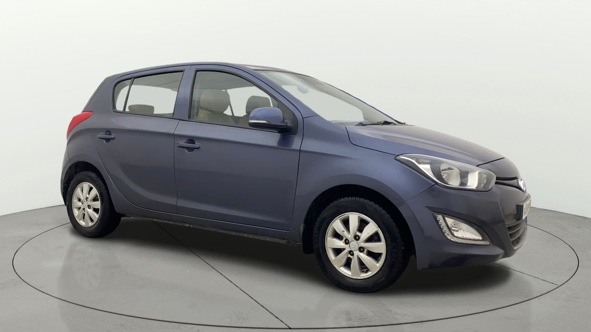 2014 SPORTZ 1.2 — ₹3.58L on Cars24