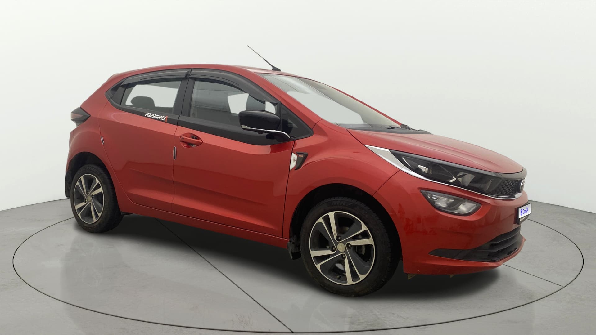 2023 XZ PETROL — ₹7.10L on Cars24