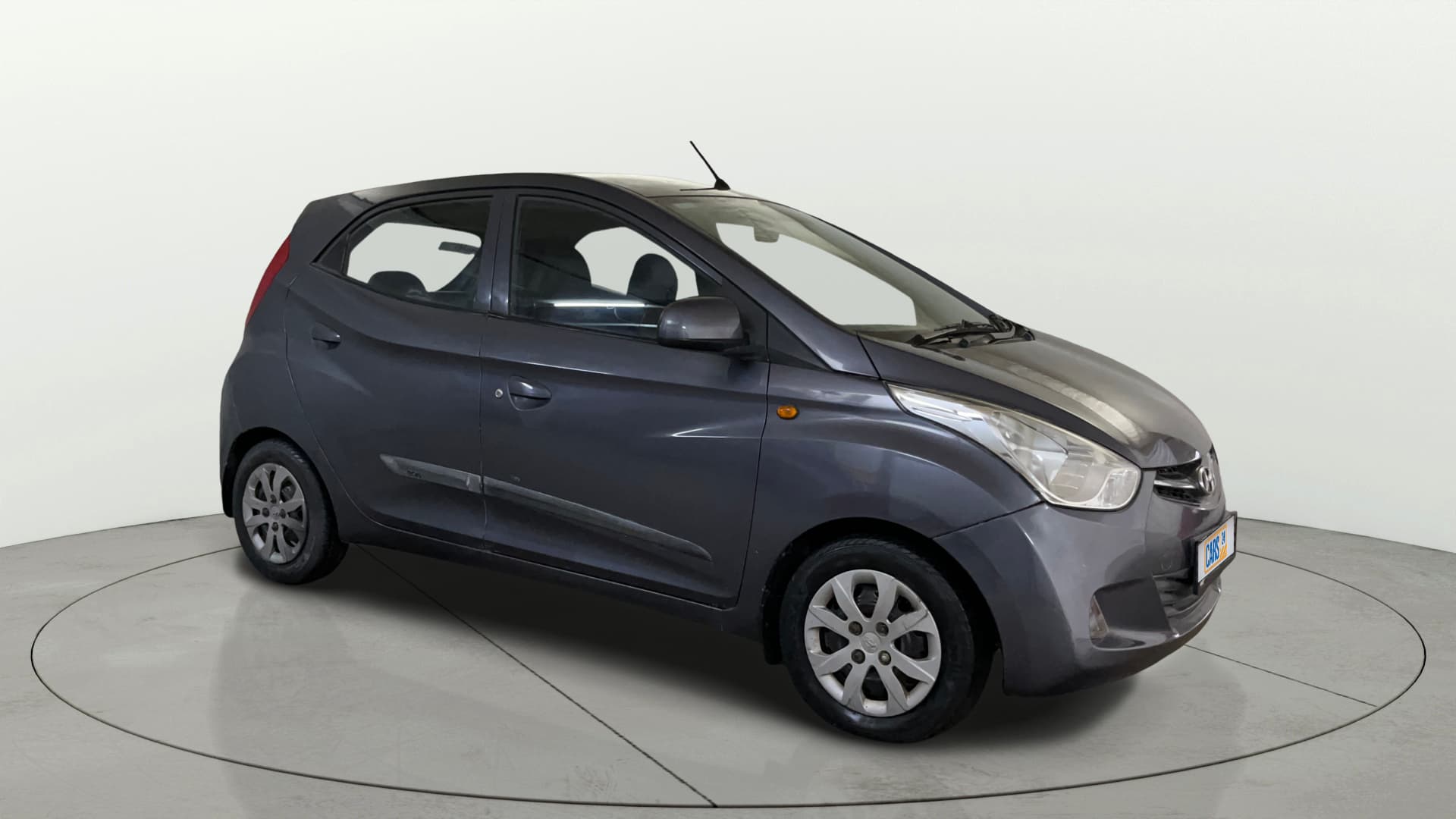 2015 SPORTZ — ₹1.70L on Cars24