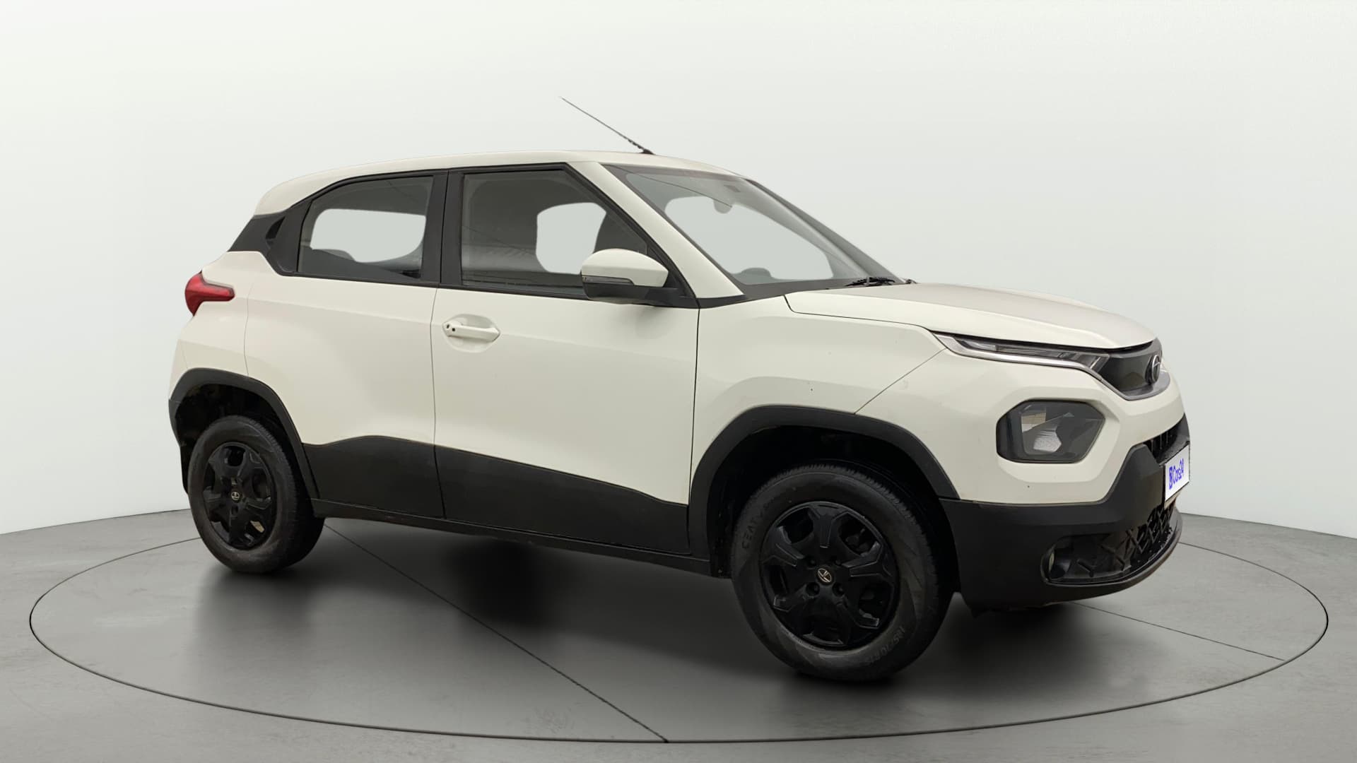 2022 ACCOMPLISHED MT — ₹5.29L on Cars24