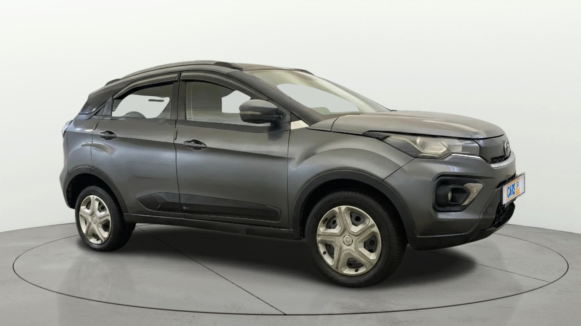 2022 XM SUNROOF PETROL — ₹4.29L on Cars24