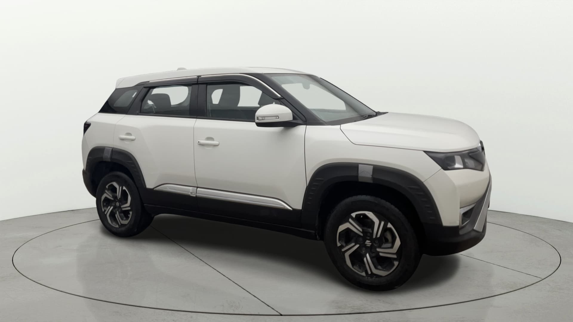 2023 VXI SMART HYBRID — ₹7.24L on Cars24