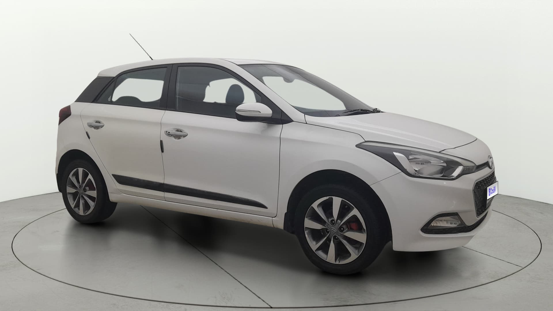 2015 SPORTZ 1.2 (O) — ₹5.13L on Cars24