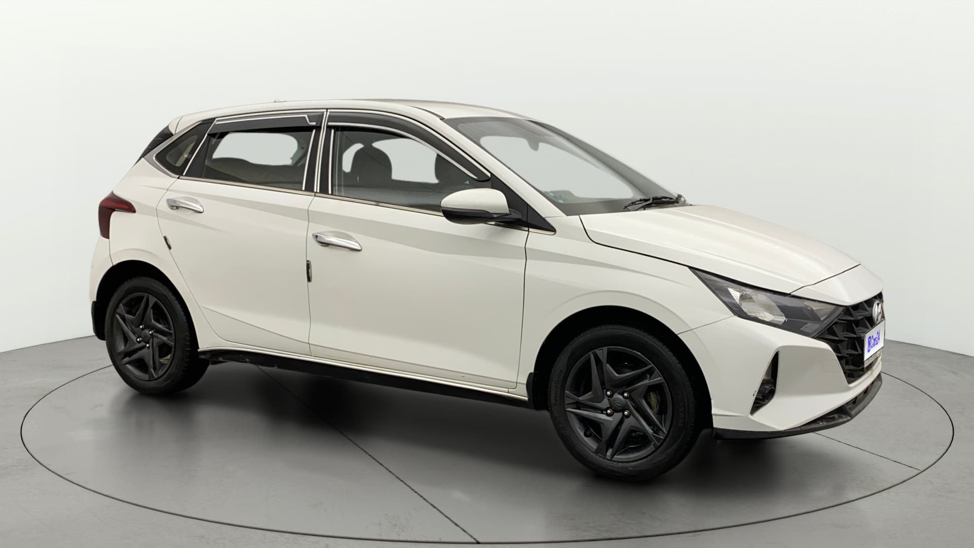 2022 SPORTZ 1.2 MT — ₹5.72L on Cars24