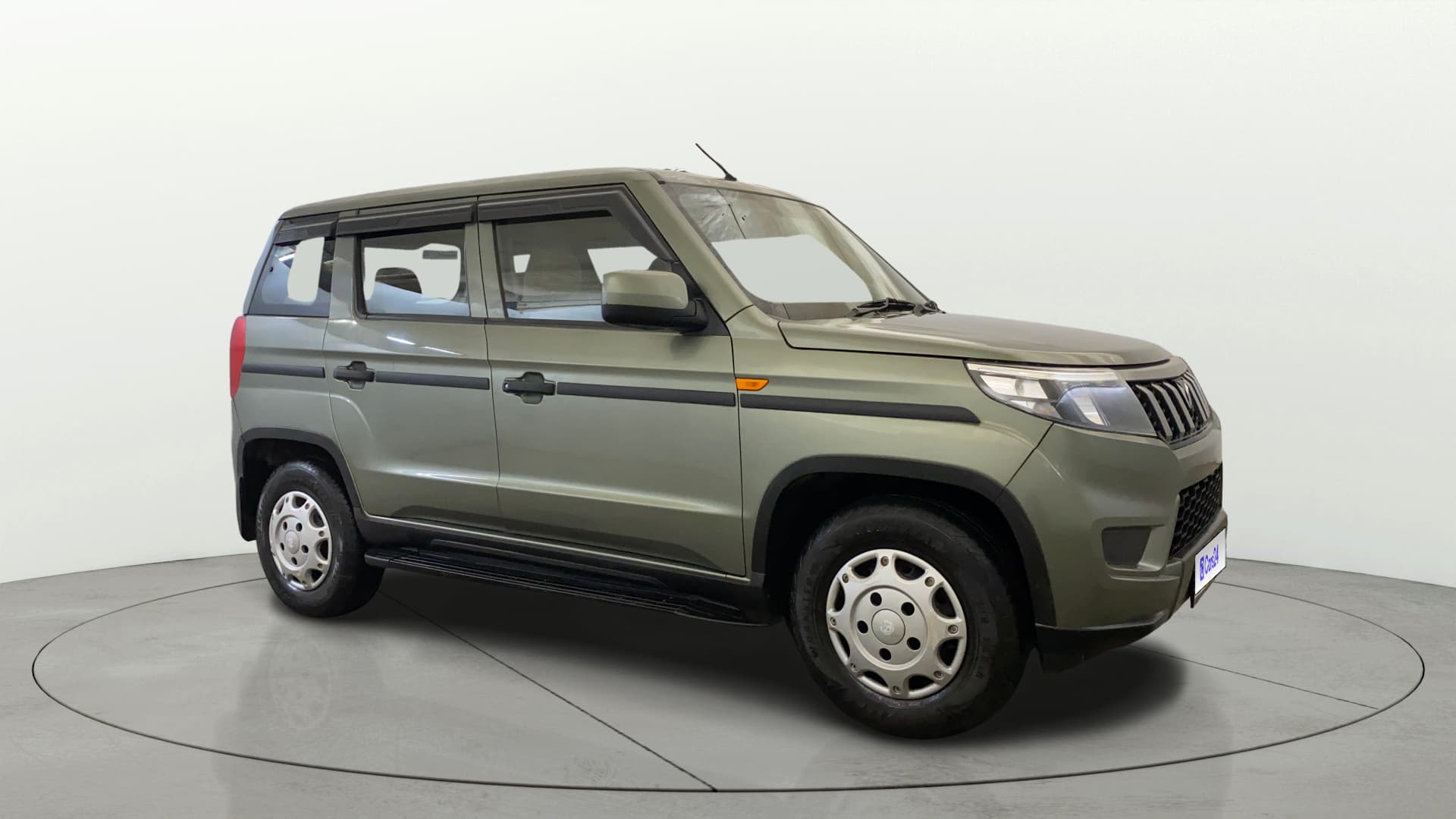 2024 N 8 — ₹7.80L on Cars24