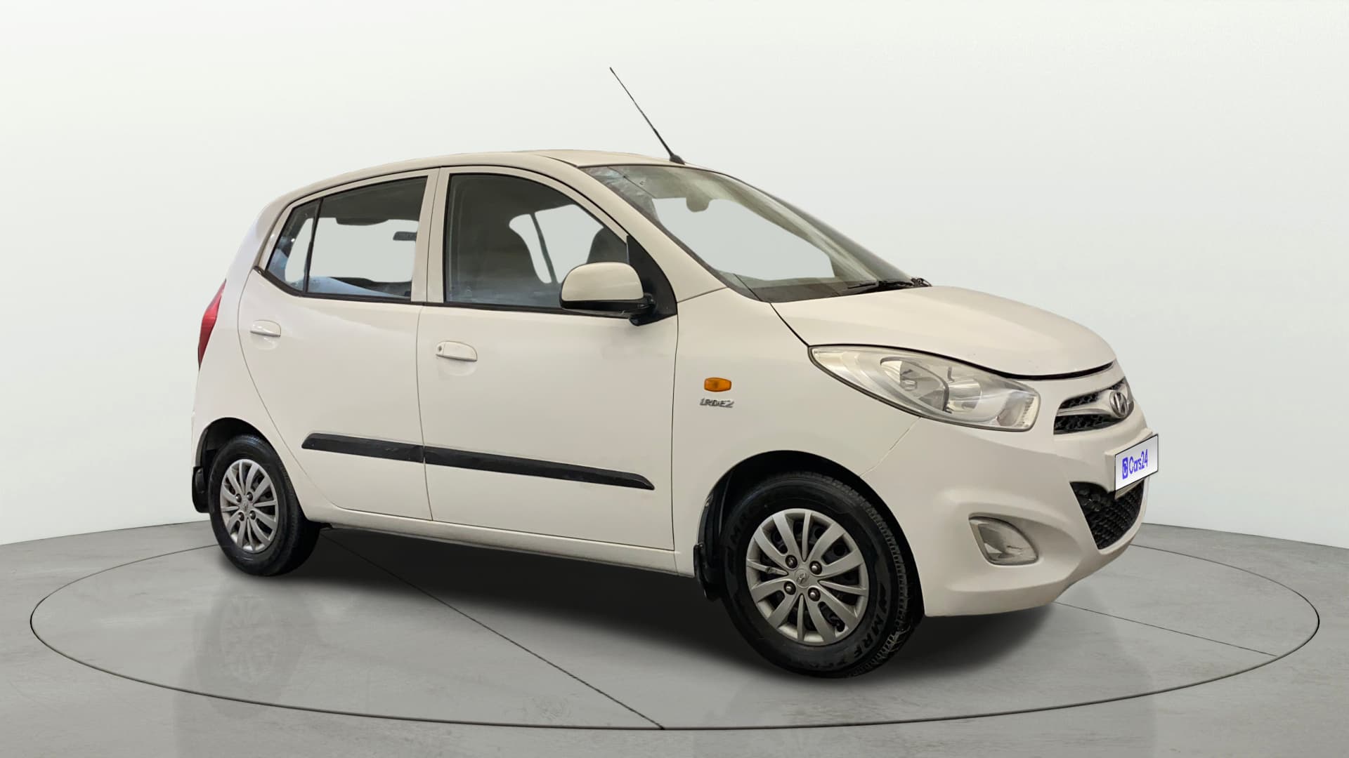 2014 SPORTZ 1.1 — ₹1.79L on Cars24