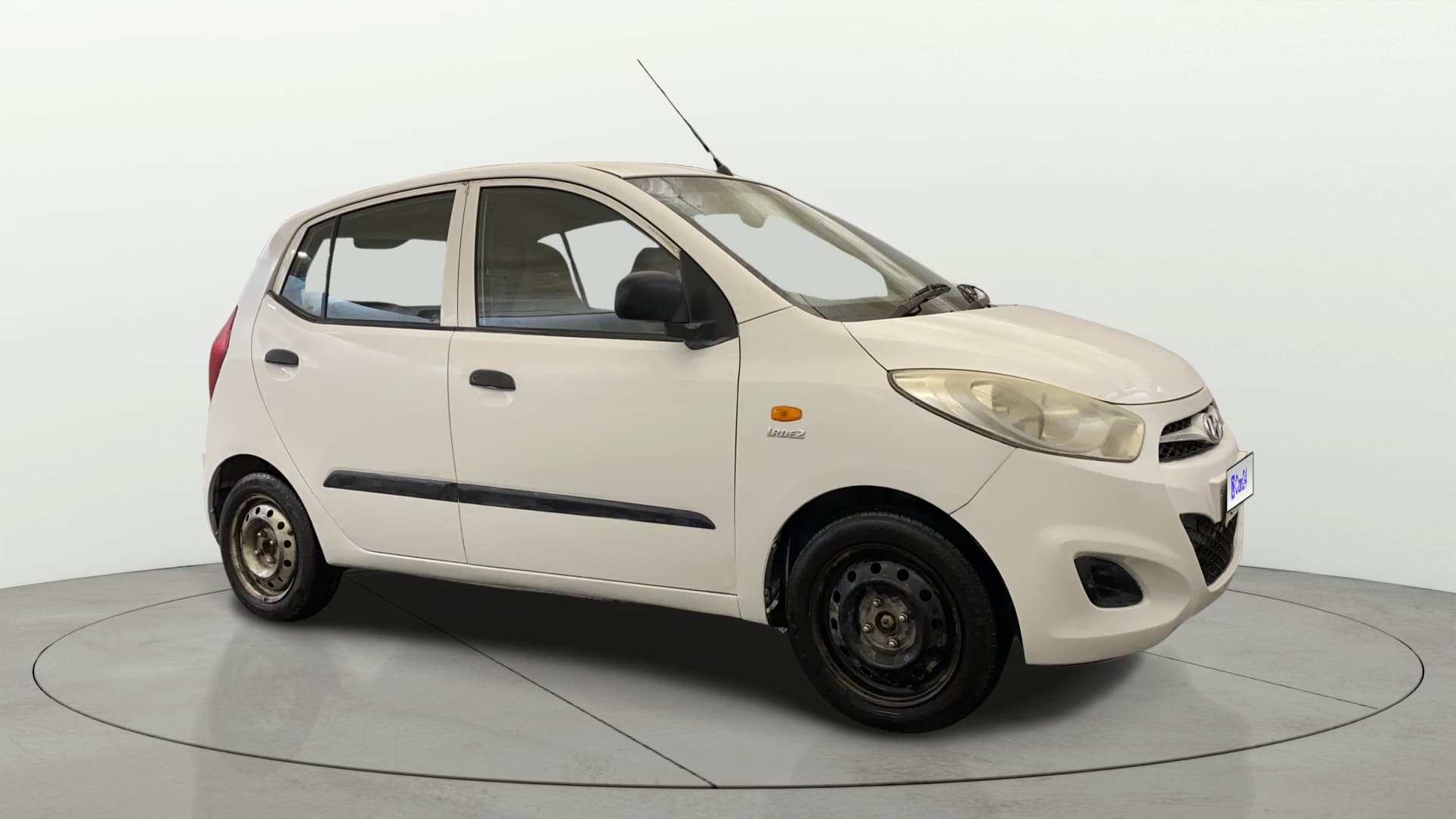 2015 MAGNA 1.1 — ₹1.63L on Cars24