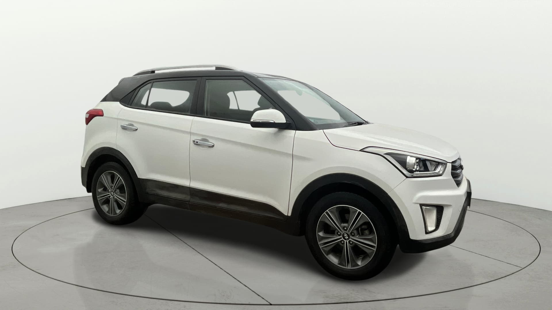 2017 SX PLUS 1.6 PETROL — ₹5.46L on Cars24