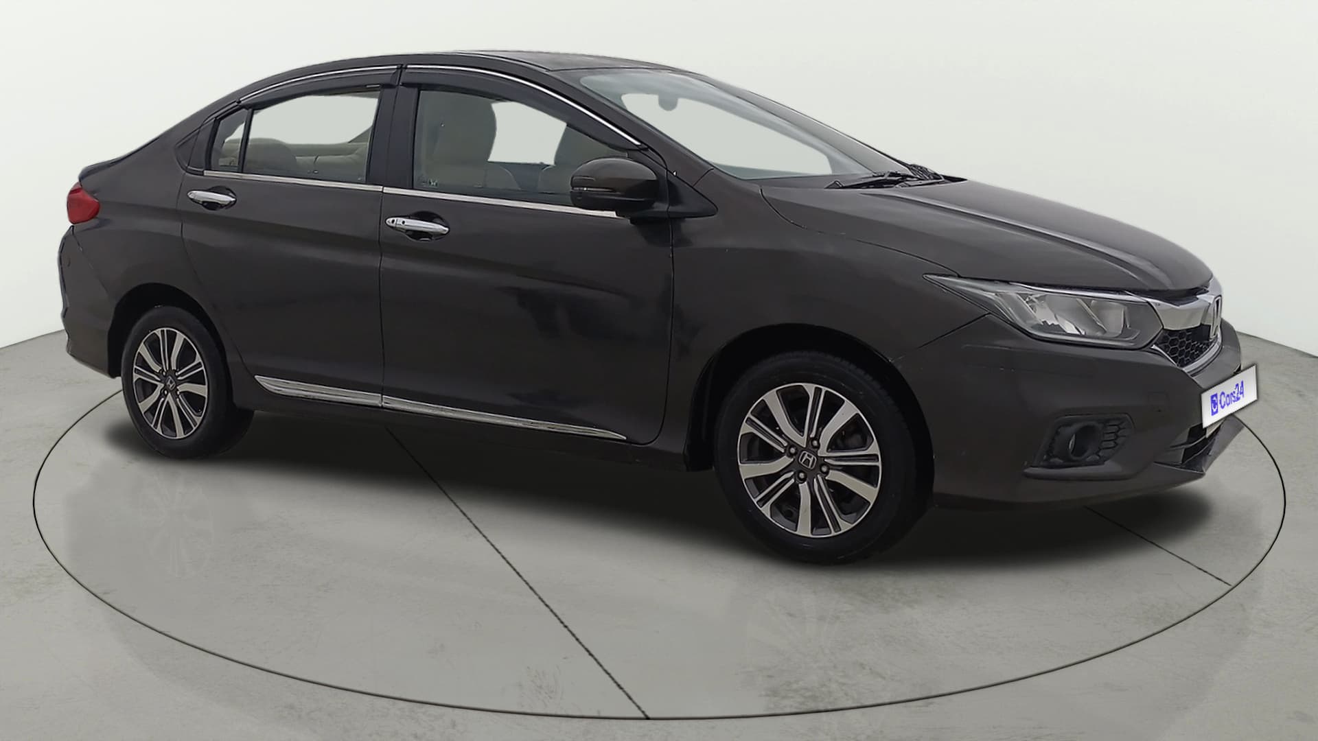2019 1.5L I-VTE V CVT — ₹5.70L on Cars24