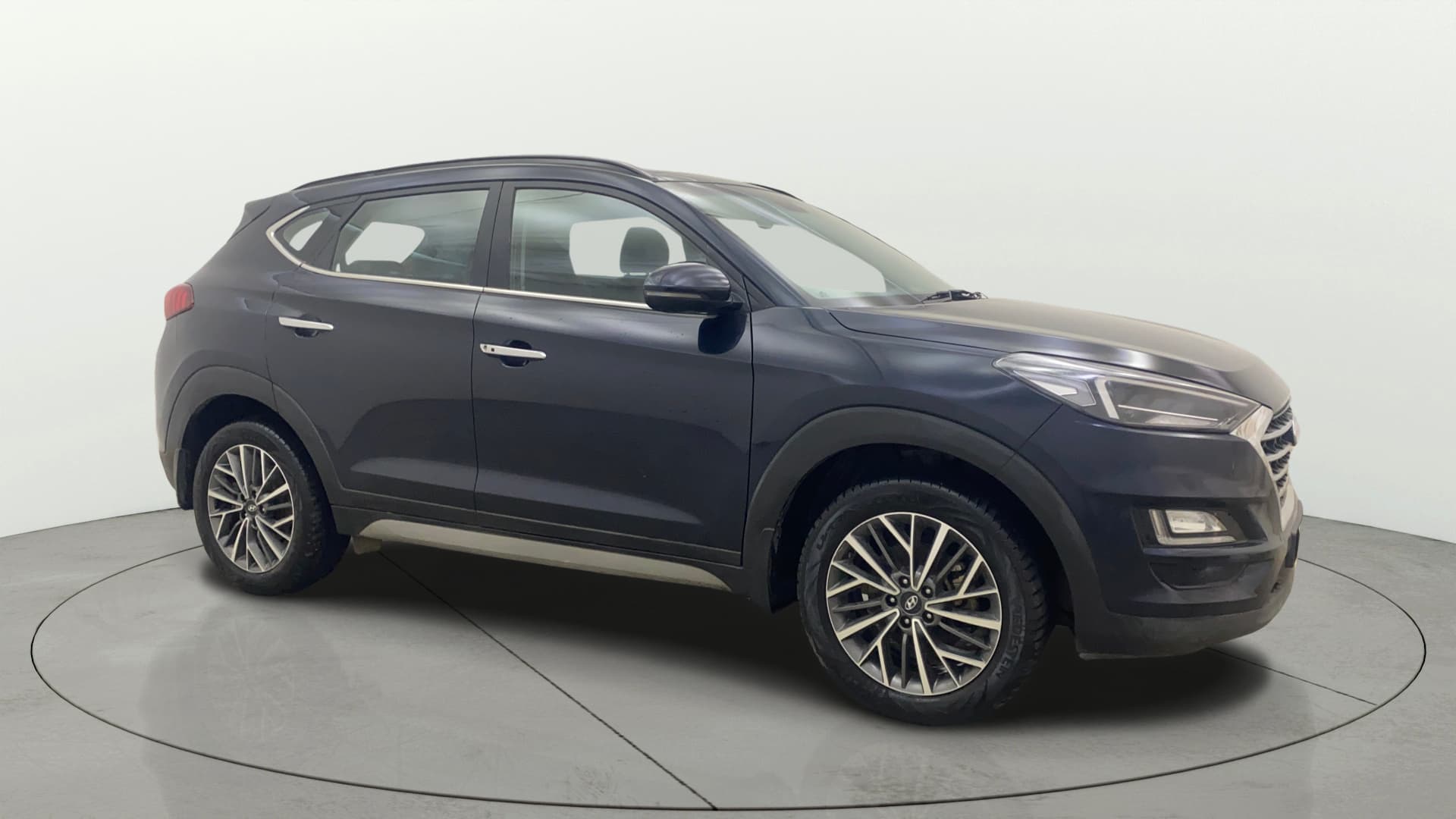 2021 GLS 2WD AT PETROL — ₹14.4L on Cars24