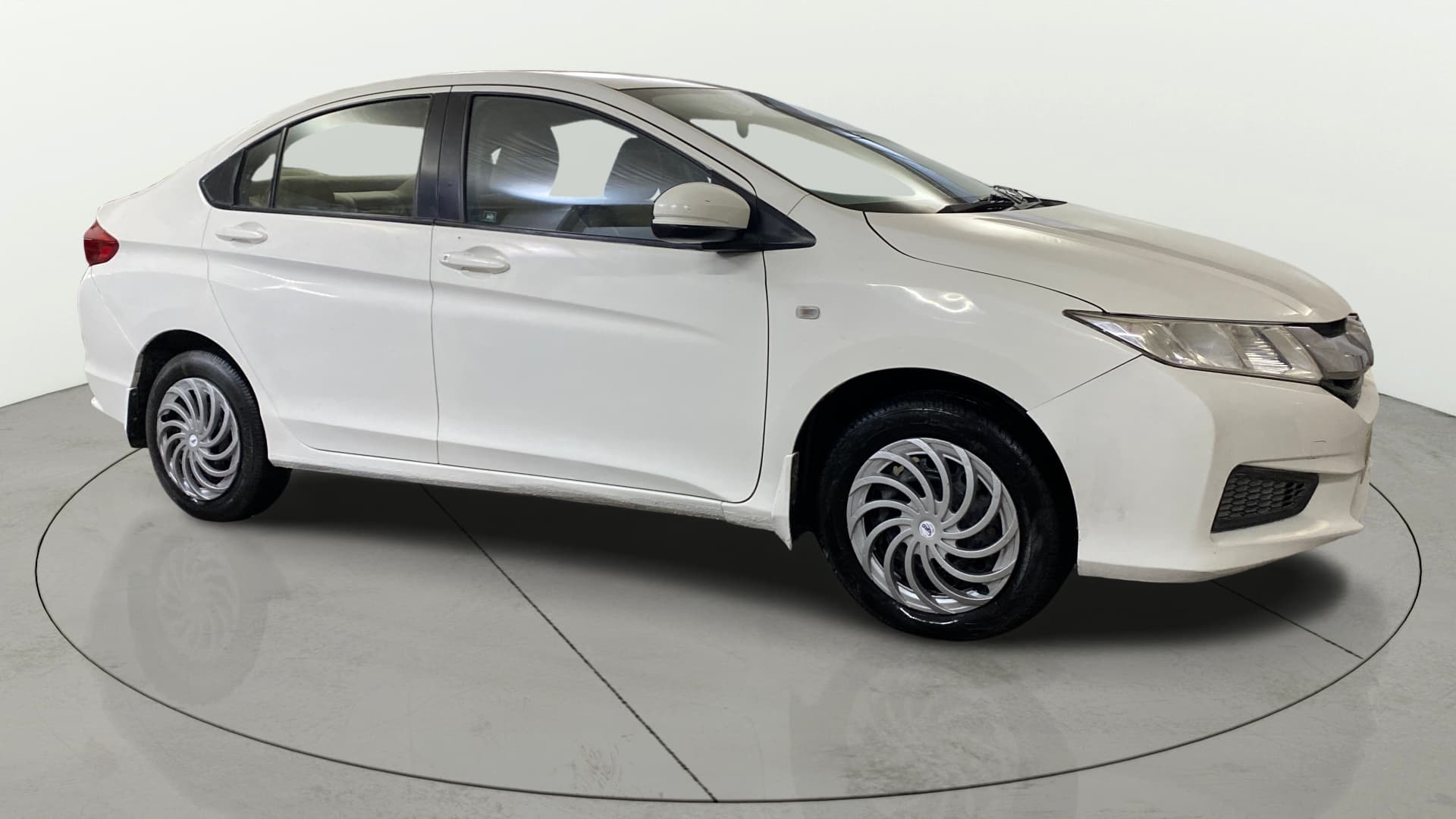 2014 1.5L I-VTEC SV — ₹3.30L on Cars24