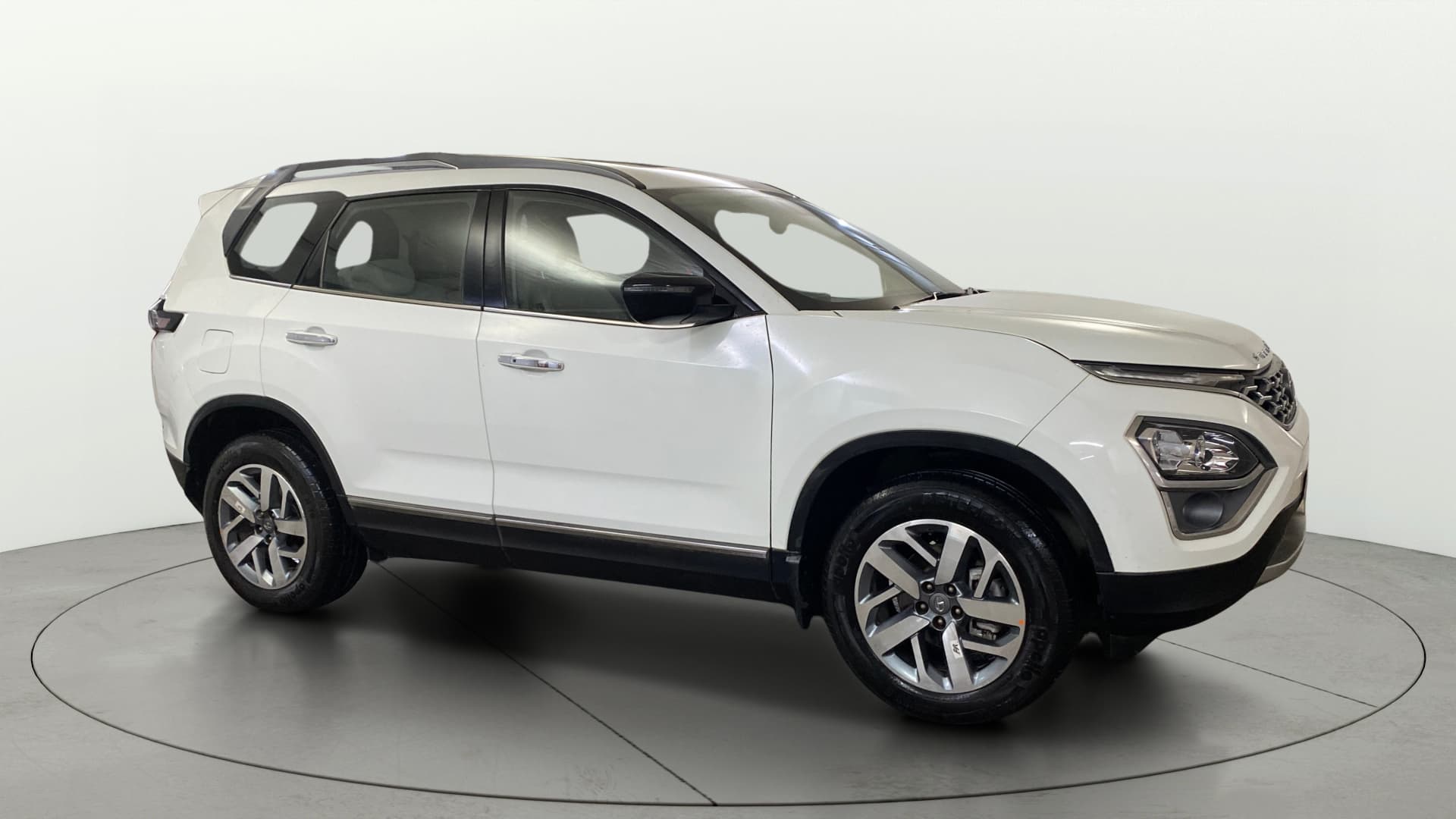 2022 XZA PLUS — ₹13.1L on Cars24