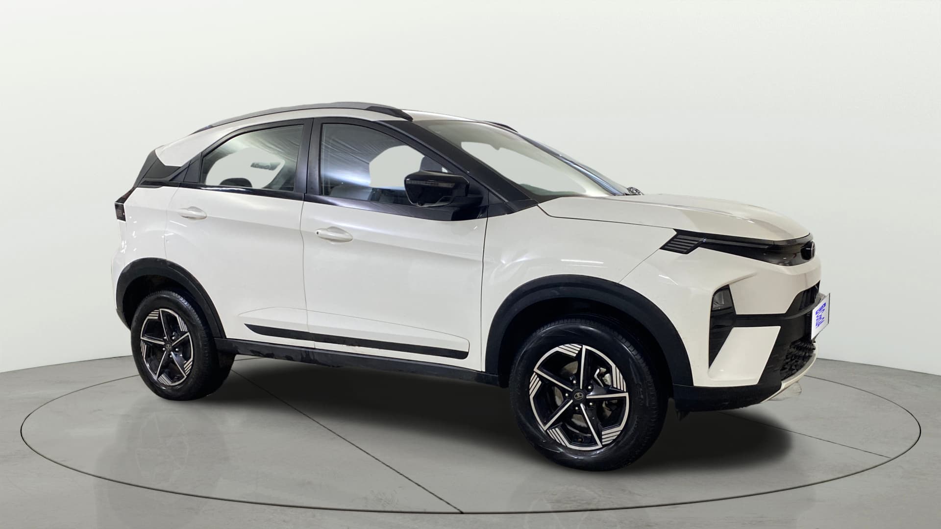 2025 Creative Plus S CNG — ₹9.66L on Cars24