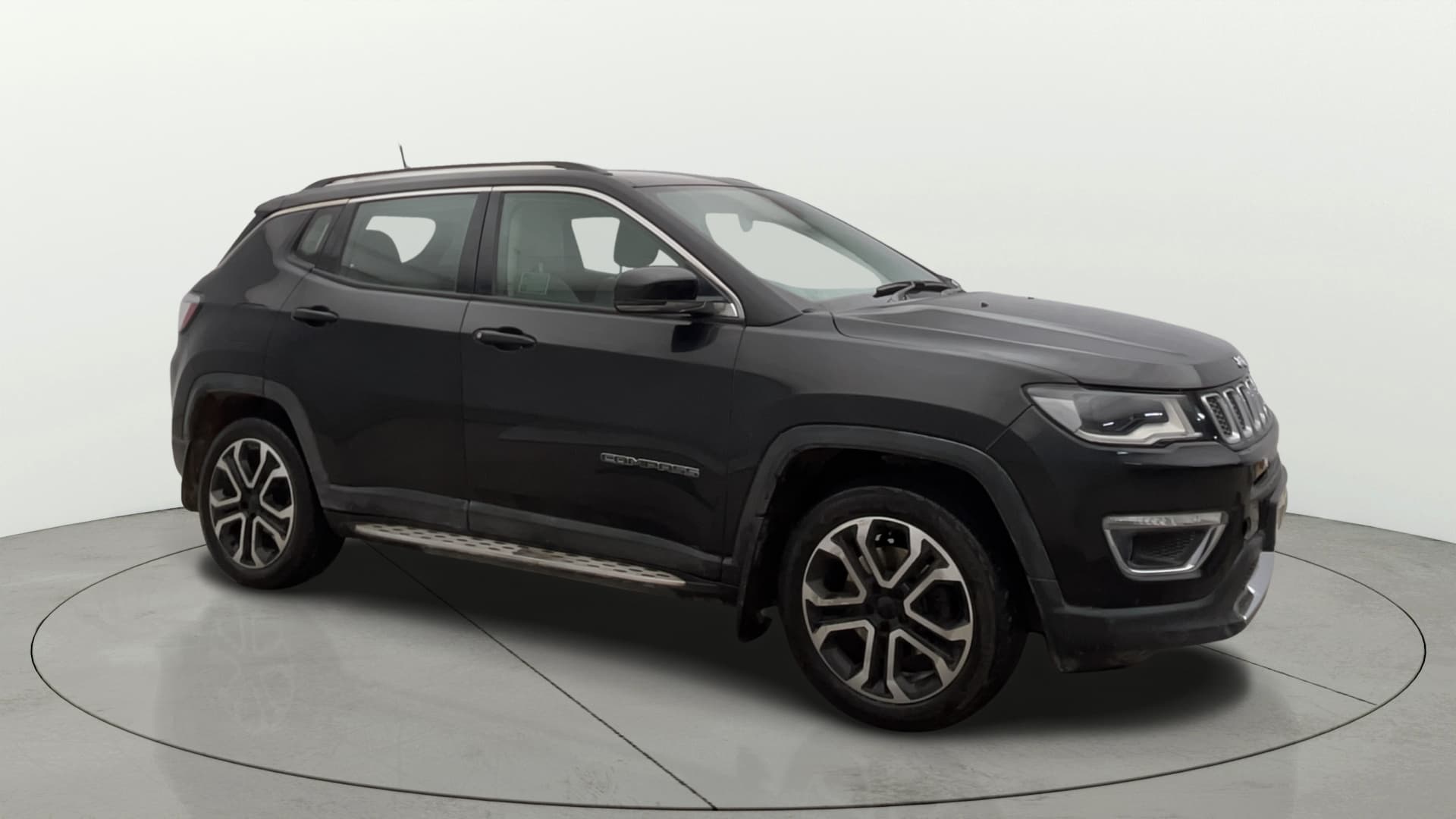2020 LIMITED PLUS PETROL AT — ₹8.96L on Cars24