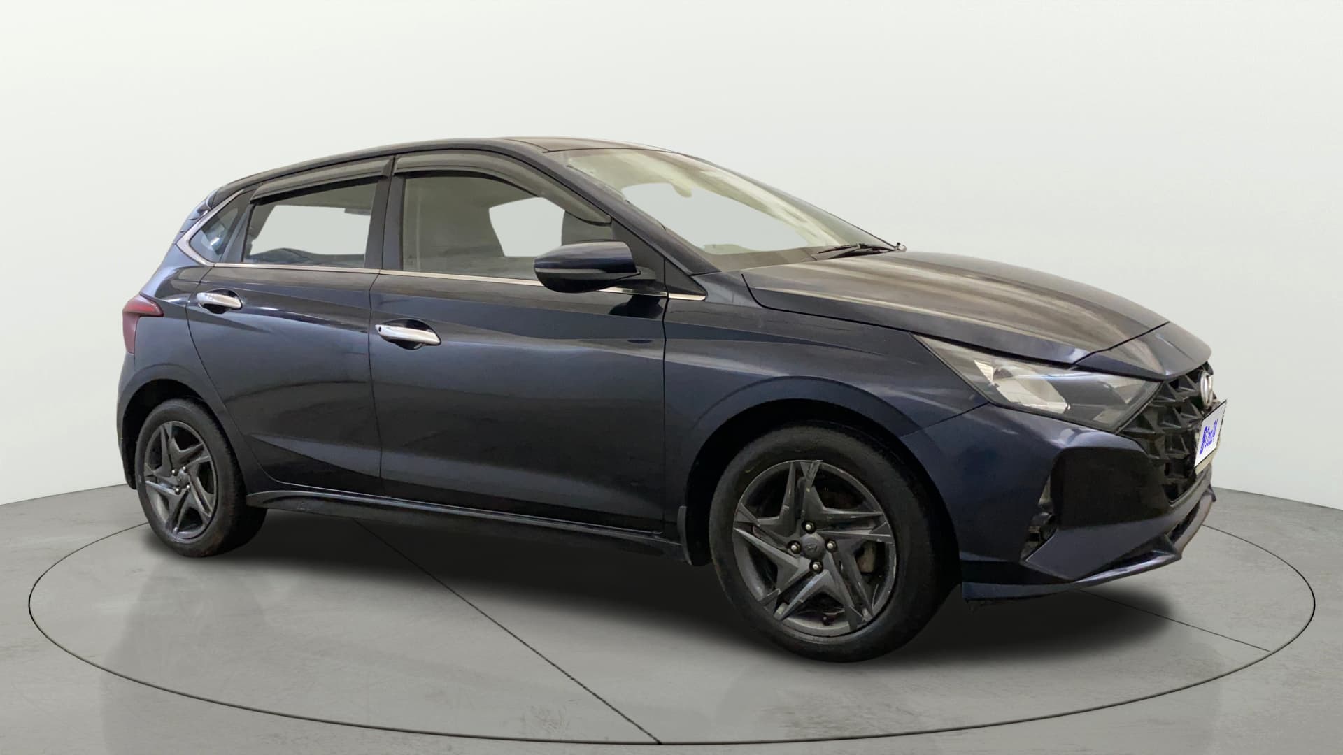 2022 SPORTZ 1.2 MT — ₹5.85L on Cars24