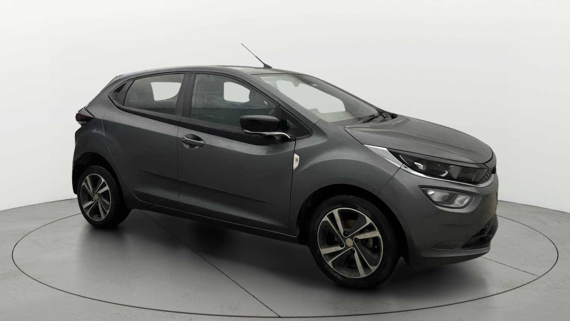 2021 XZ DIESEL — ₹5.37L on Cars24