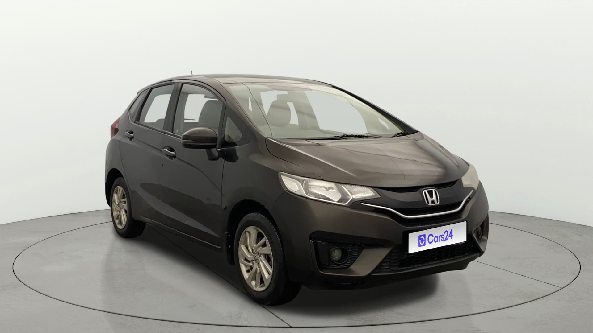 2017 1.2L I-VTEC V — ₹2.94L on Cars24