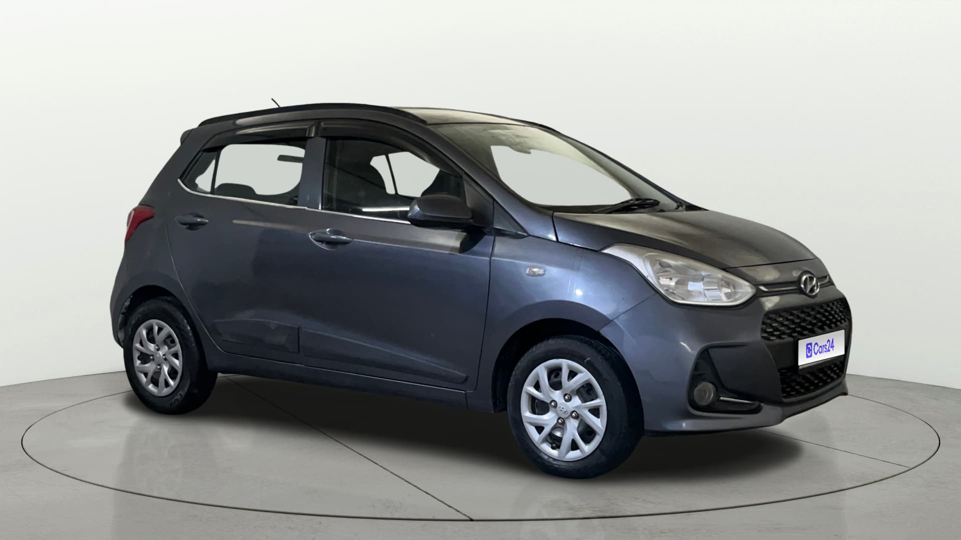 2017 MAGNA 1.2 KAPPA VTVT — ₹2.81L on Cars24