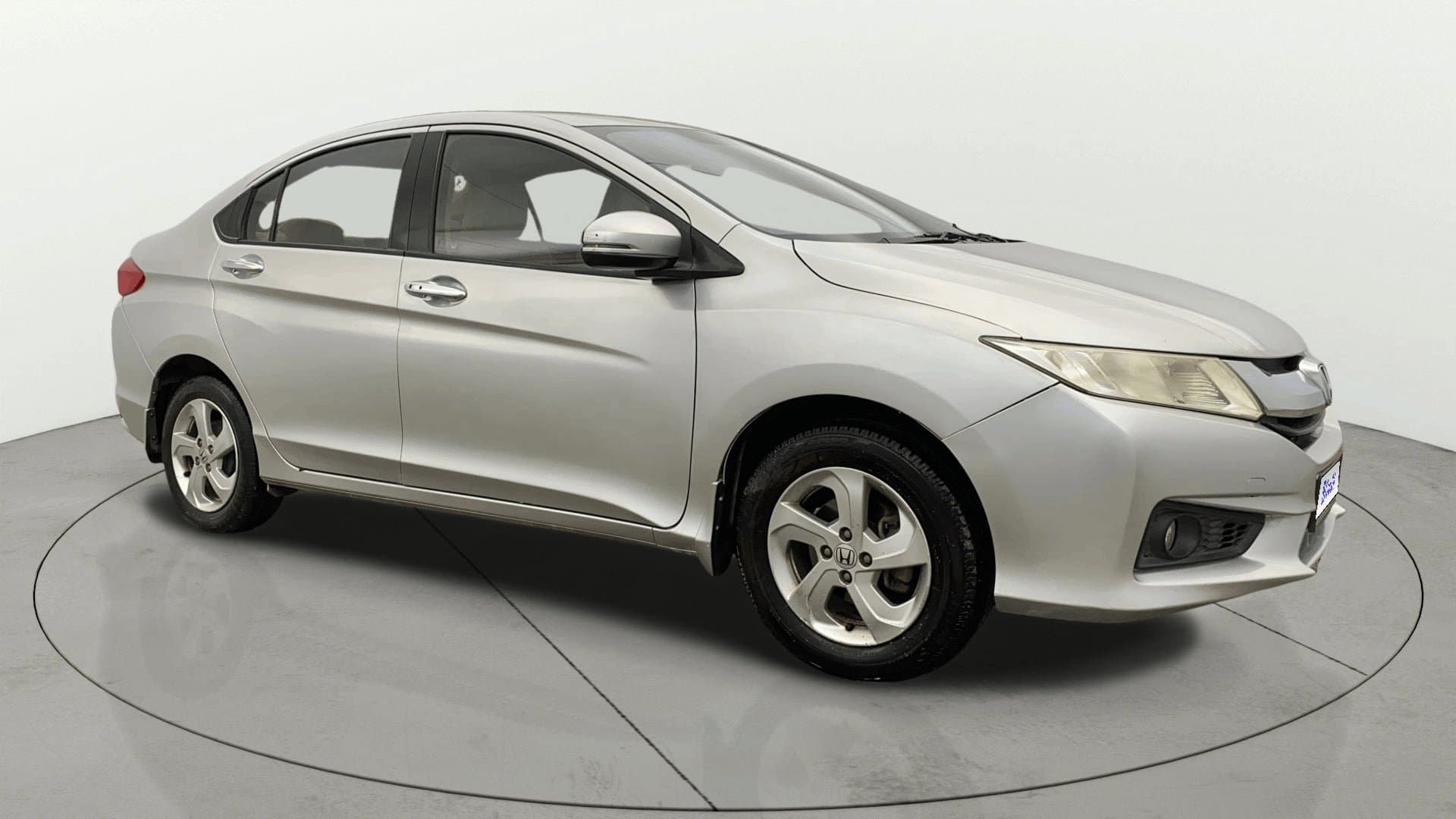 2015 1.5L I-VTEC VX — ₹3.83L on Cars24