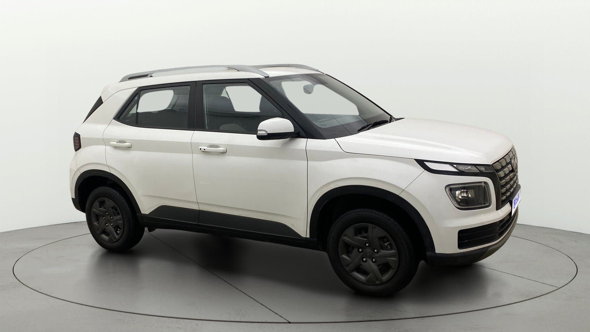 2023 SX 1.2 PETROL — ₹8.88L on Cars24