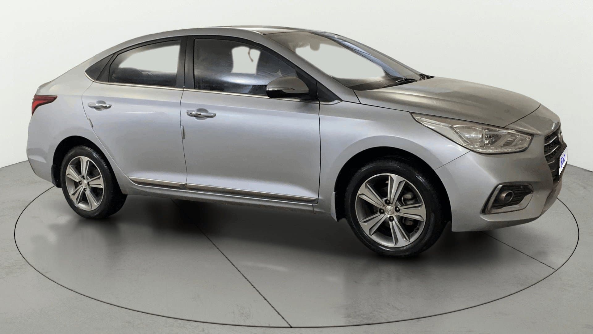 2019 1.6 VTVT SX — ₹6.59L on Cars24
