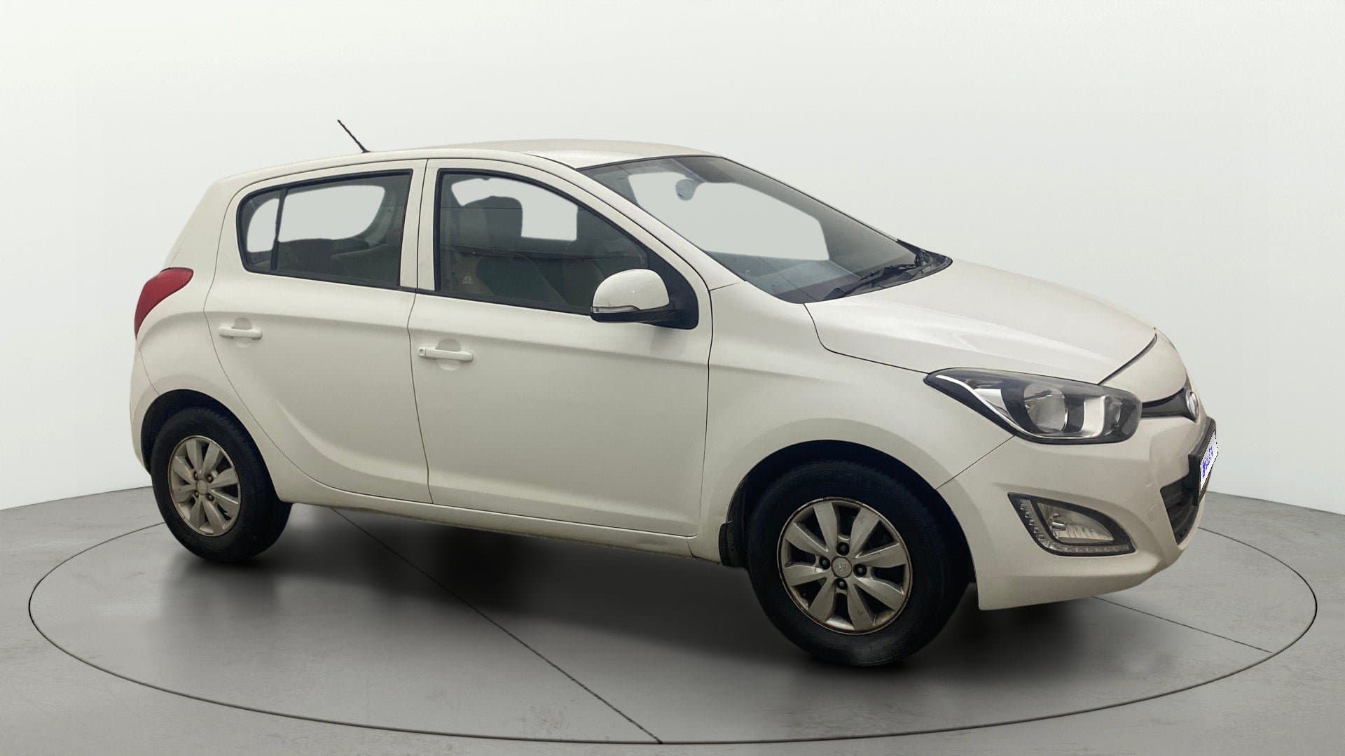 2013 SPORTZ 1.2 — ₹3.16L on Cars24