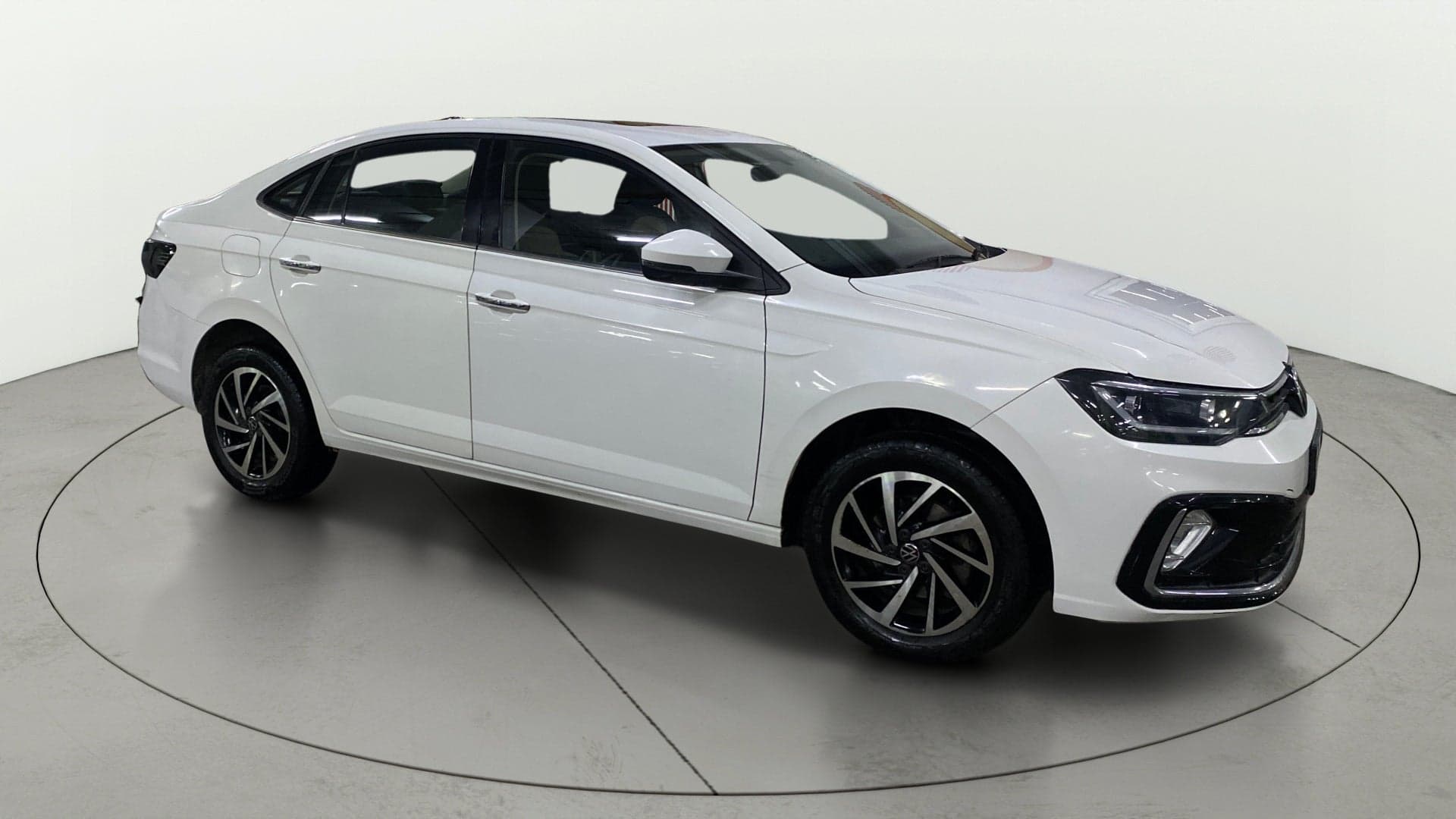 2023 TOPLINE TSI 1.0 AT — ₹10.0L on Cars24