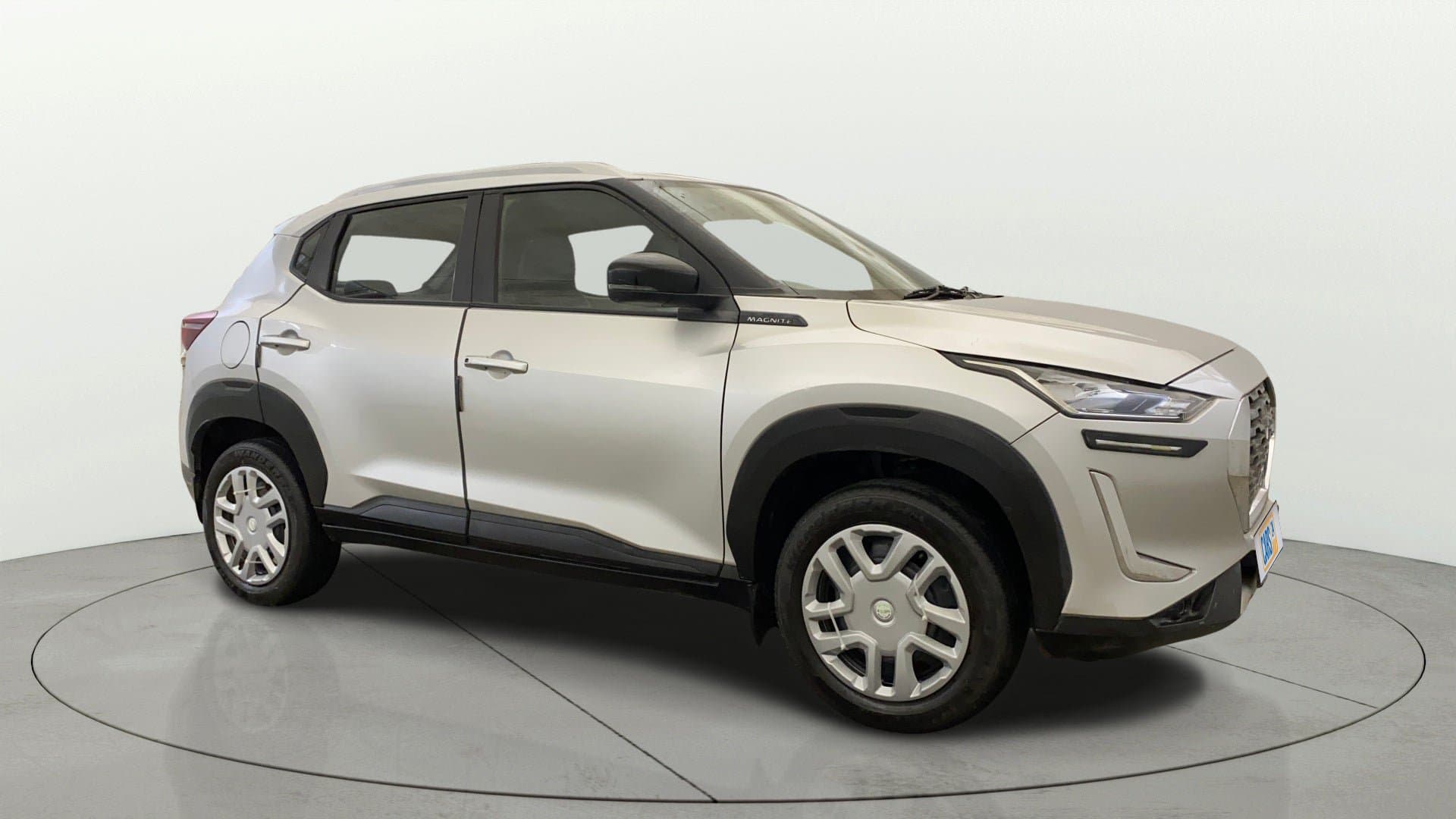 2022 XL — ₹4.07L on Cars24
