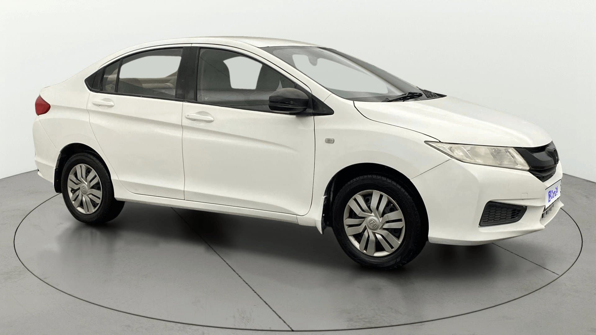2016 1.5L I-VTEC SV — ₹4.01L on Cars24