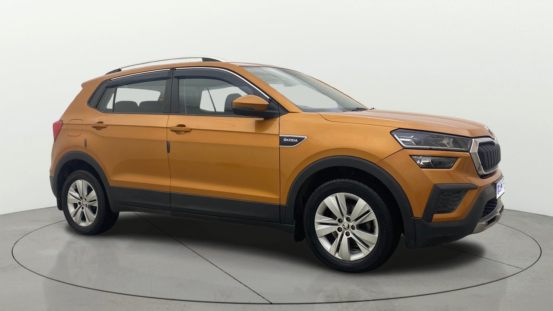 2021 AMBITION 1.0L TSI AT — ₹8.80L on Cars24