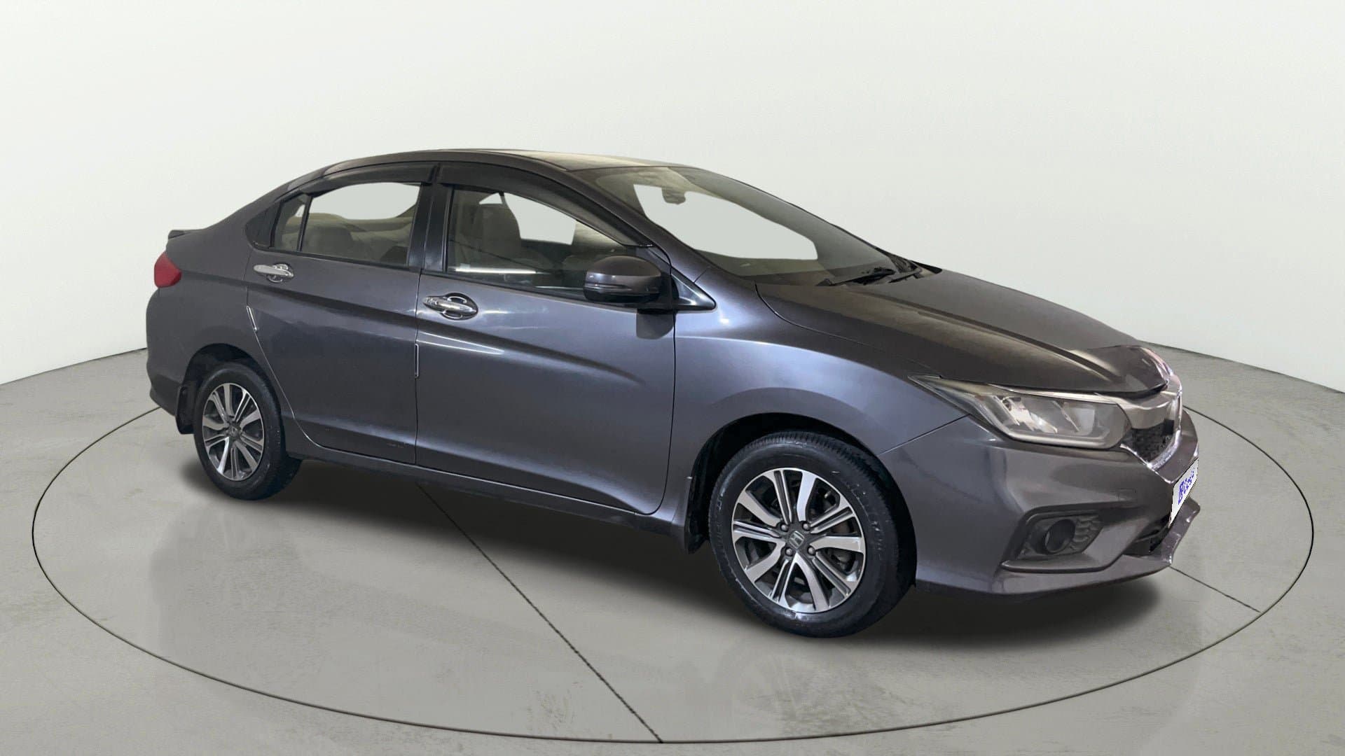 2018 1.5L I-VTEC V MT — ₹4.91L on Cars24